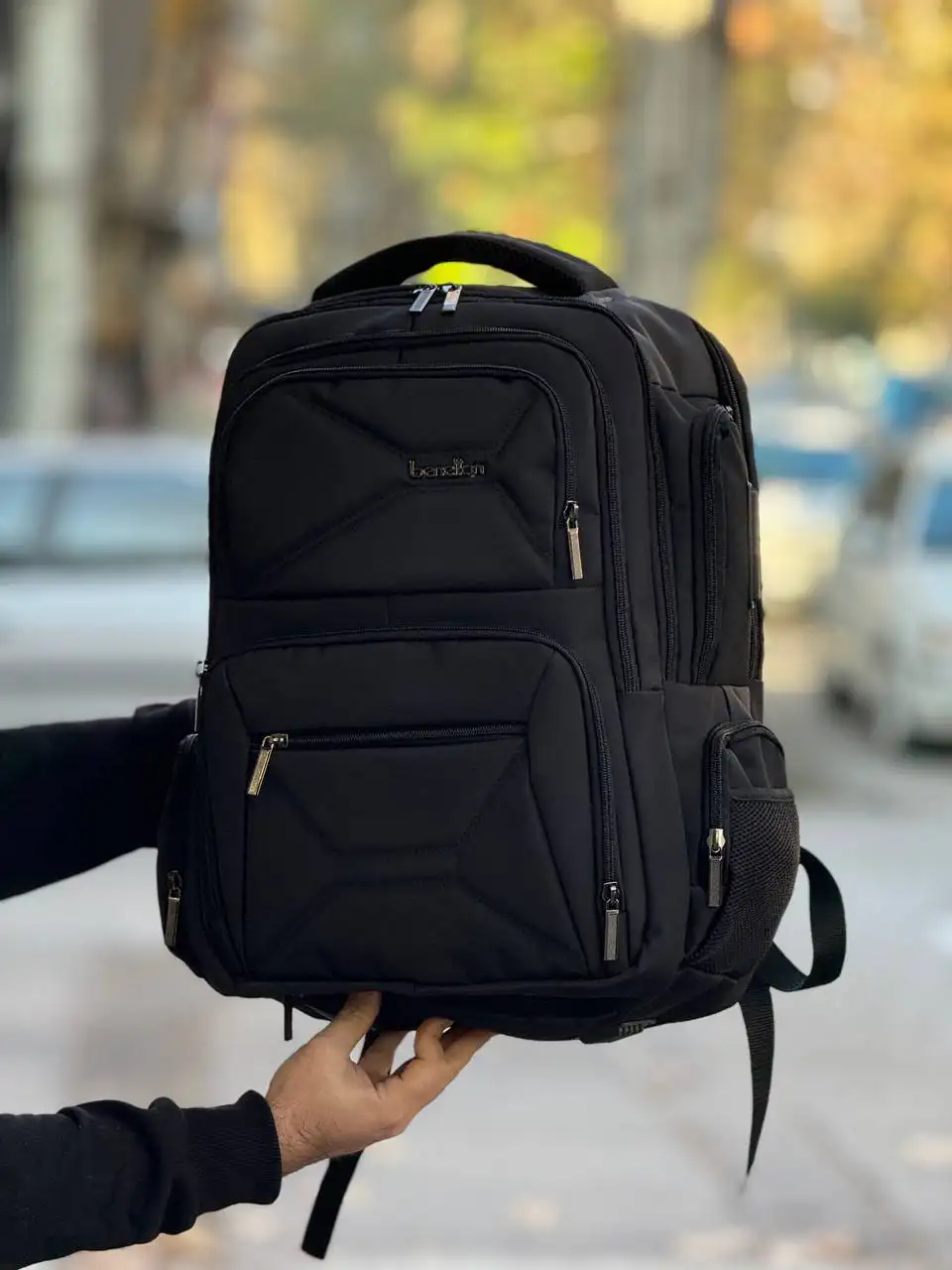 تصویر ۳ از کوله پشتی بنتون مدل VIP lx600