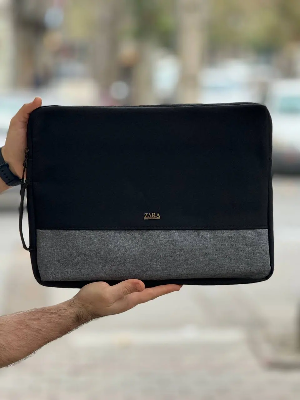تصویر ۲ از کاور لپ تاپ برند ZARA